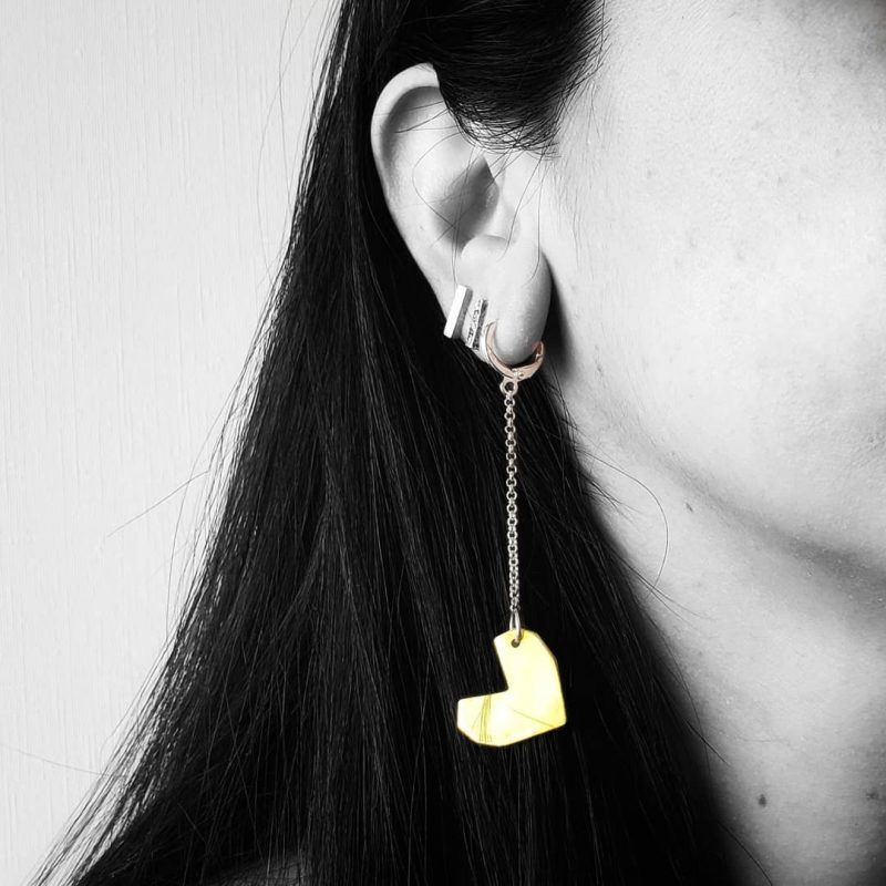 Aros con cadena y colgante de corazón