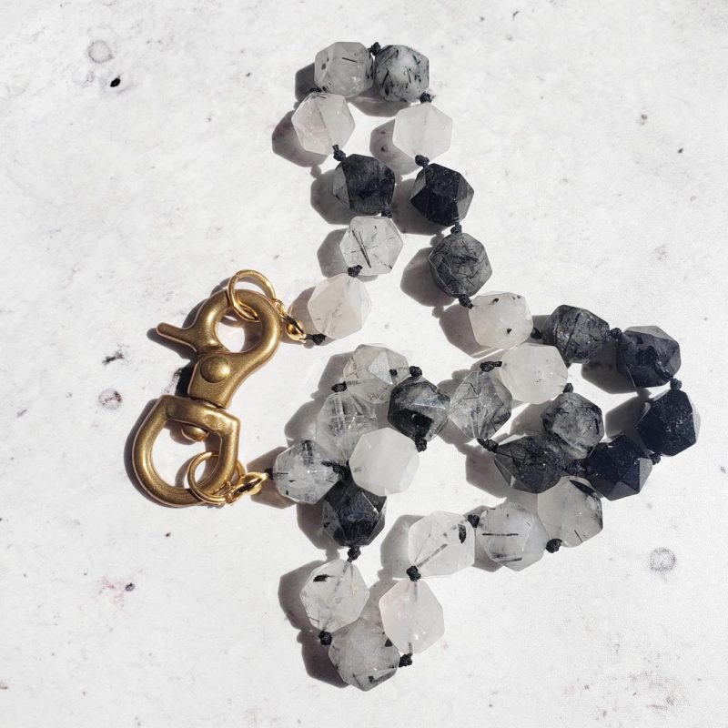 Collar hilado corto con piedras - Imagen 13
