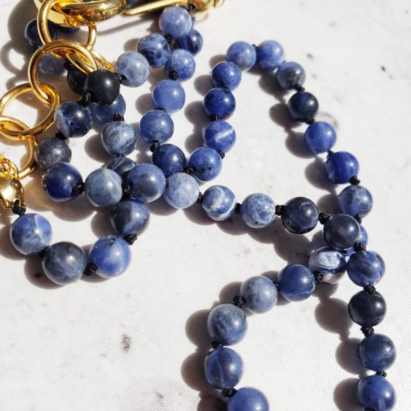 Collar hilado corto con piedras - Imagen 3